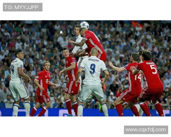 苏维埃之翼与莫斯巴达的激烈对决揭示了足球战术与团队精神的较量