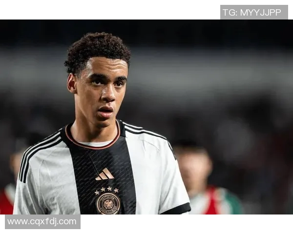 穆夏拉：年轻天才在绿茵场上的崛起与未来展望